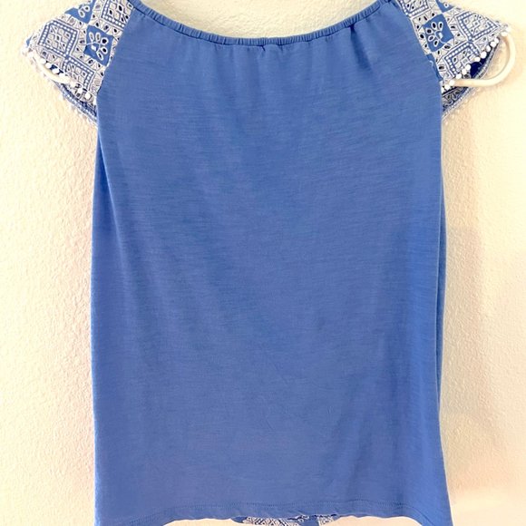 Ann Taylor Loft Petite XXSP Cornflower blue and white top - Picture 4 of 4